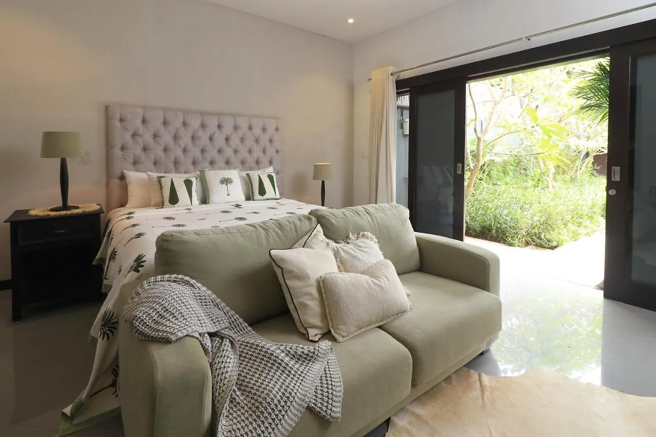 Villa Bloom 1 - 4 Bedrooms, 4 Bathrooms, Private Pool Close To The Beach Seminyak
